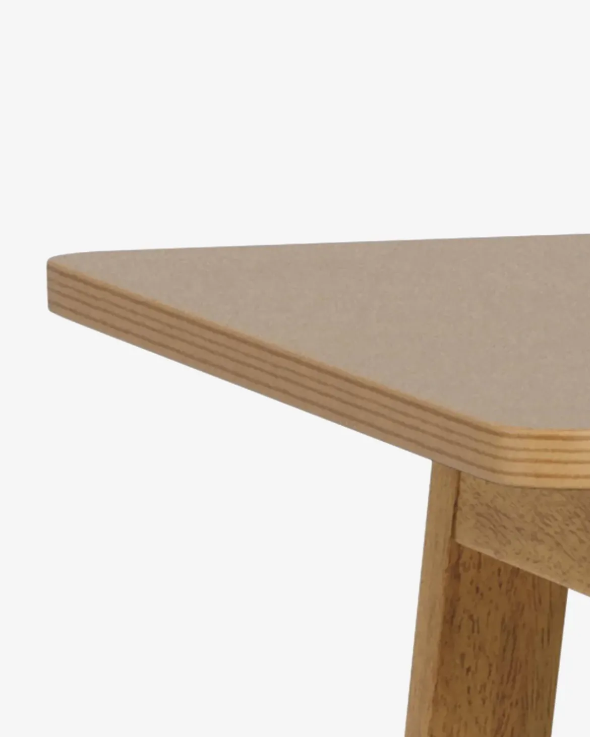 Barnett skrivebord Lak egefiner